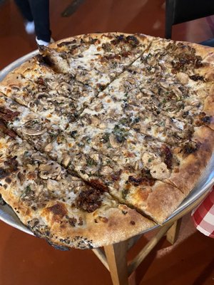 American Flatbread Burlington signature dishes New Vermont Sausage FlatbreadEvolution SaladMedicine Wheel